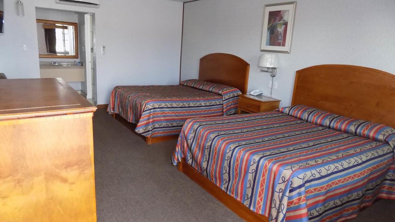 Hotel Del Camino Cuauhtémoc 외부 사진